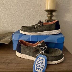 Hey Dude Women's Loafers - Gray and Navy